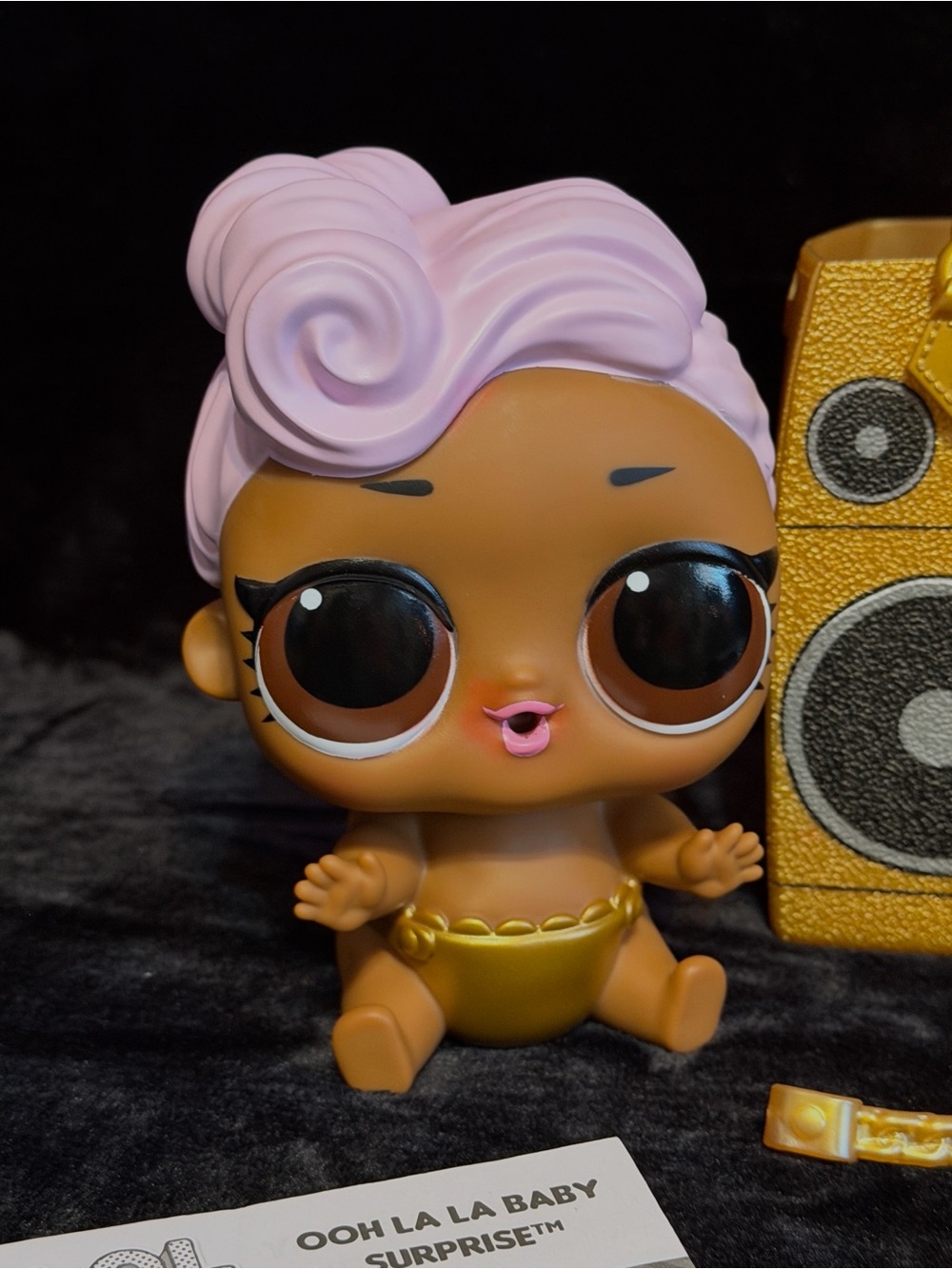 L.O.L. Surprise! Ooh La La
Baby Surprise Lil DJ Doll with Bag & Accessories - Picture 7 of 14